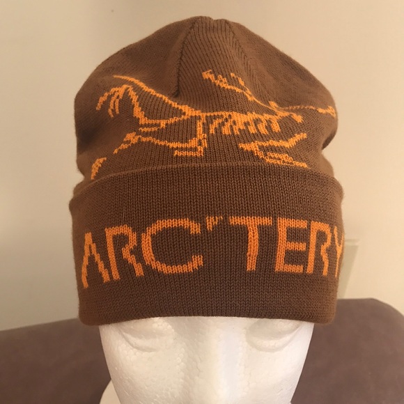 New ARC'TERYX Rolling Word Hat Men's New ARC'TERYX Rolling Word Hat Men's